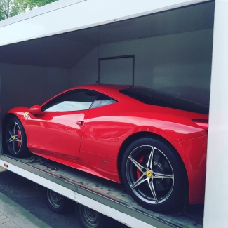 Ferrari 458 Italia Милан (Италия) - Москва (РФ)