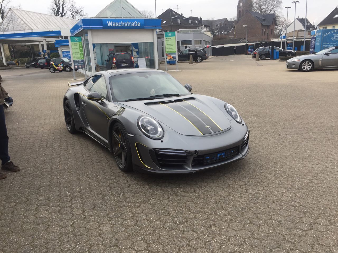 Доставка премиум авто для "тюнинг ателье TopCar" Porsche 991 Stinger Москва - Женевский автосалон 2018
