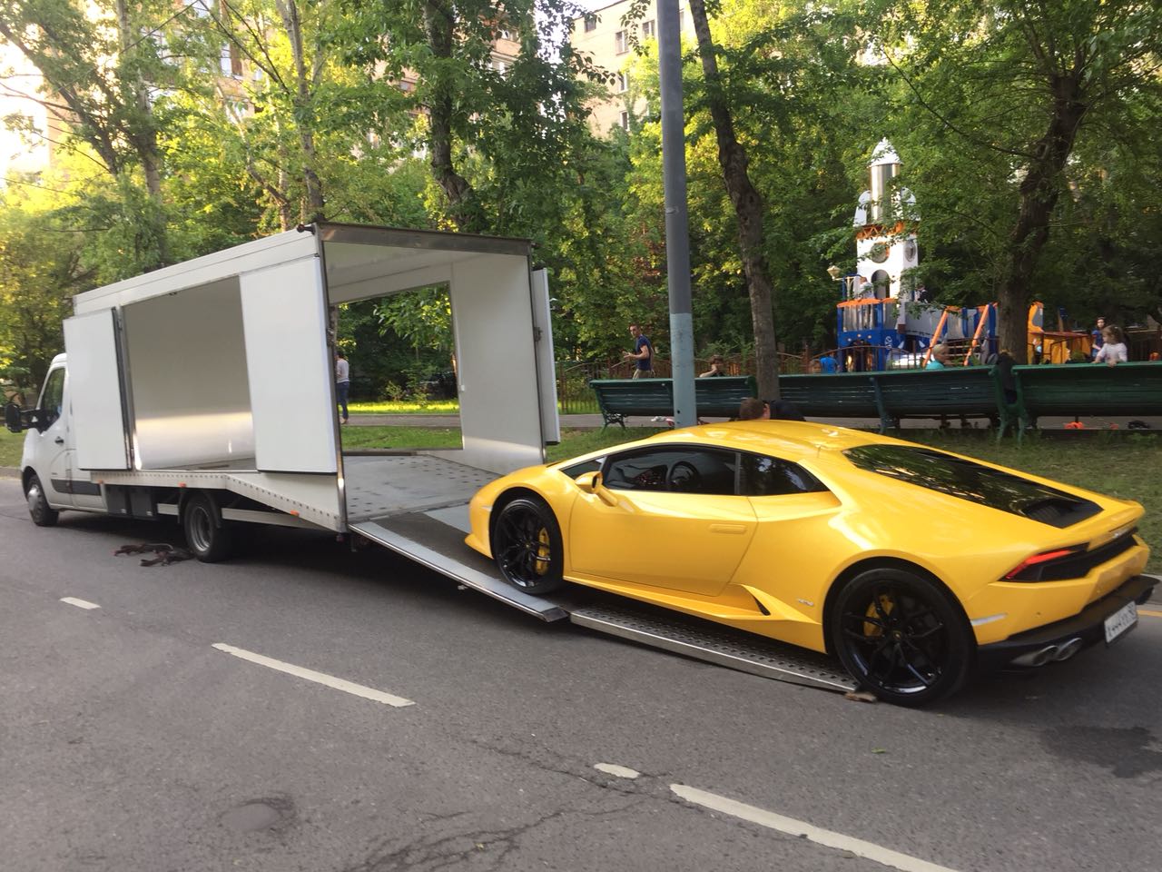 Перевозка Москва - Мюнхен Lamborghini Huracan