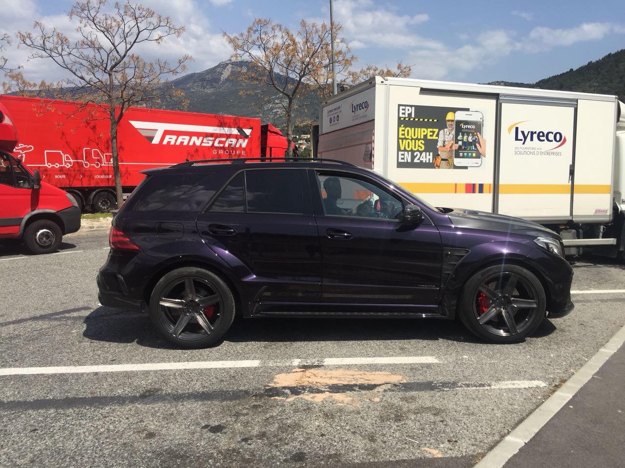 Доставка автомобилей "тюнинг ателье TopCar" на выставку в Монако